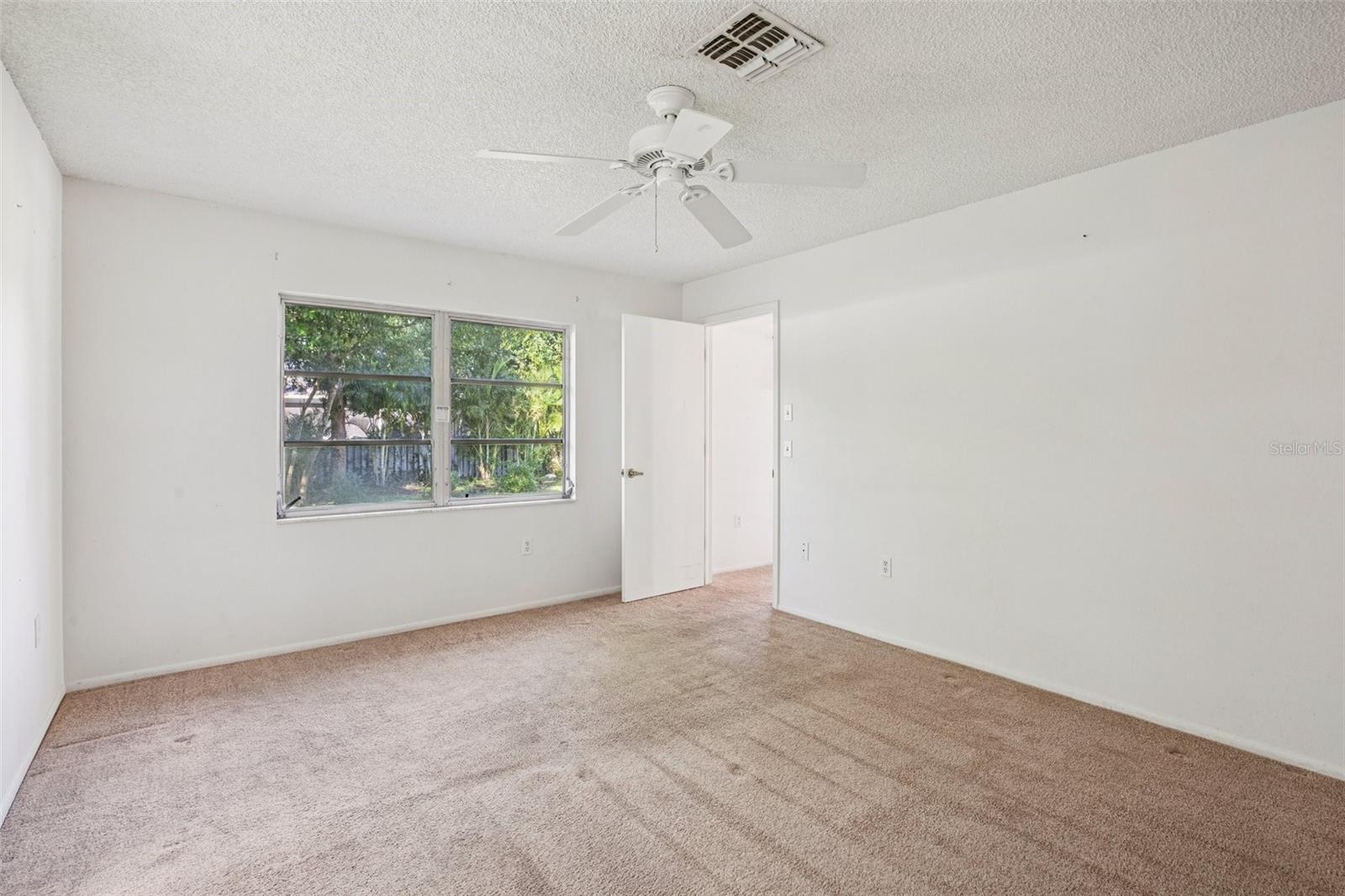 TIMBER OAKS - Residential