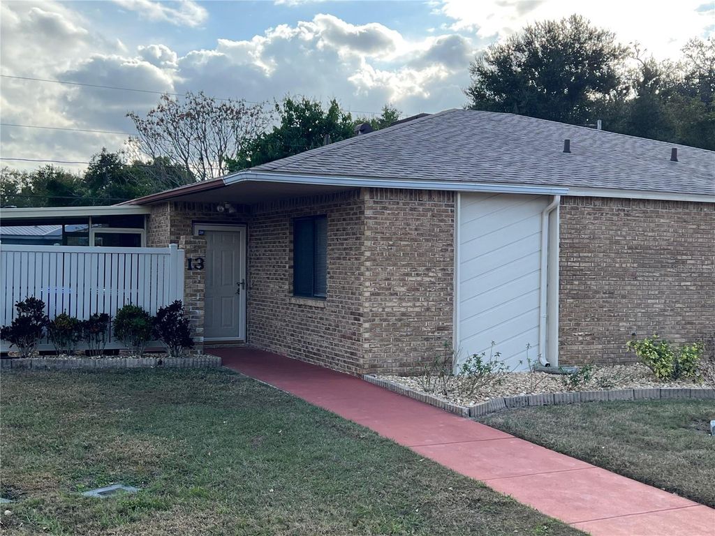 Photo of 4205 Old Road 37 #13, Lakeland, FL 33813 (MLS # L4958278)