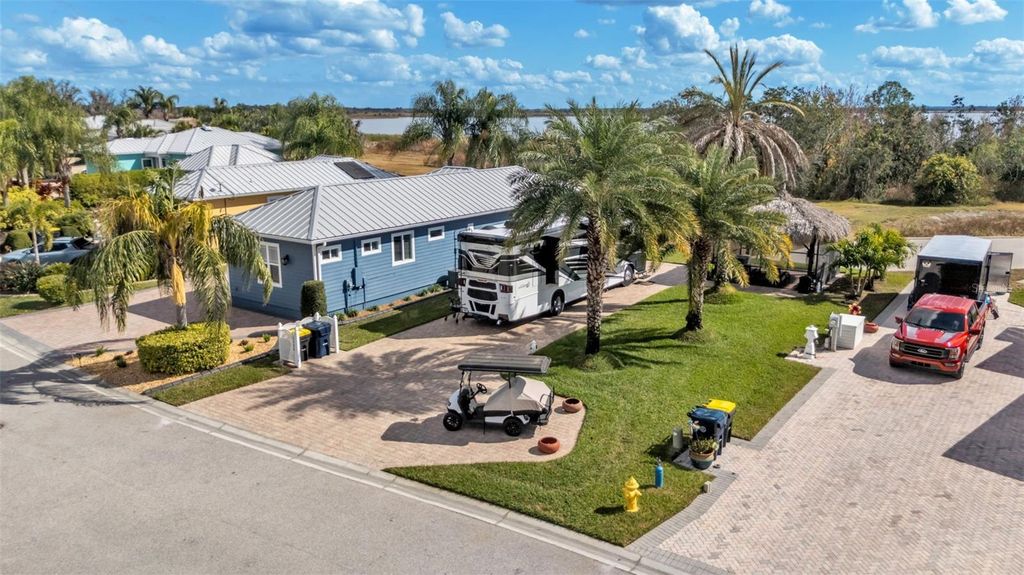 Photo of 3268 Fish Hawk Drive, Polk City, FL 33868 (MLS # L4959054)