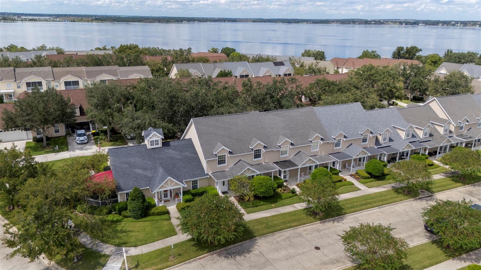 CLERMONT YACHT CLUB - Residential