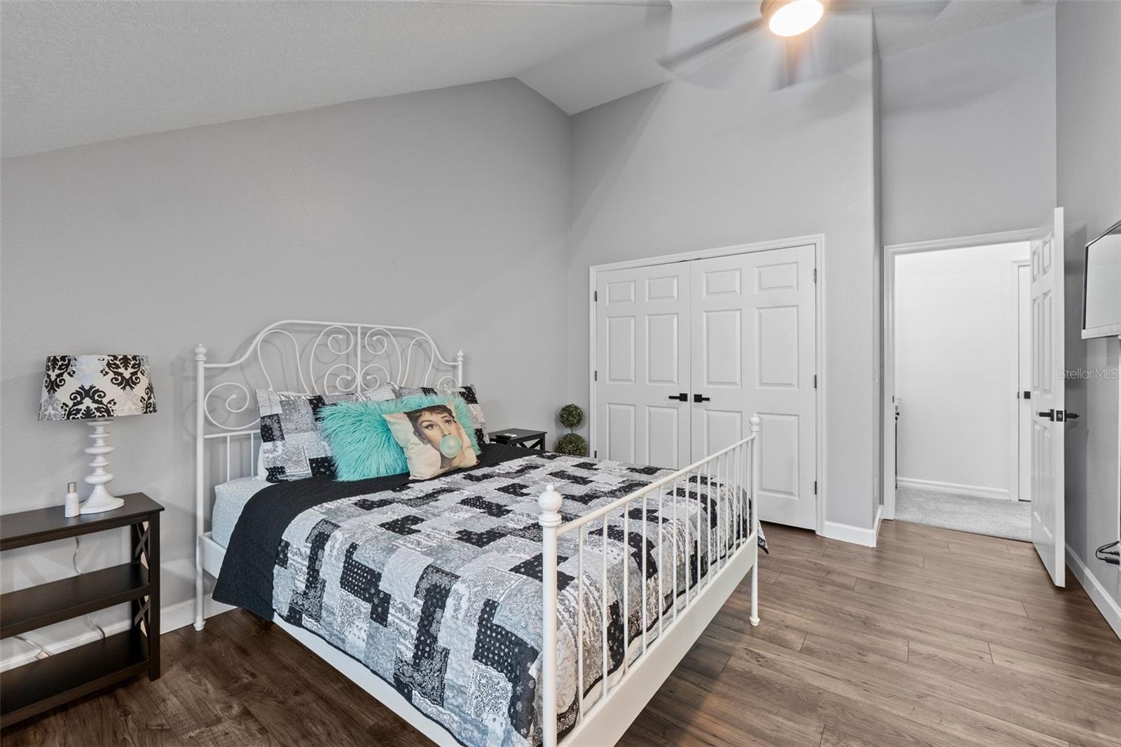 CLERMONT YACHT CLUB - Residential