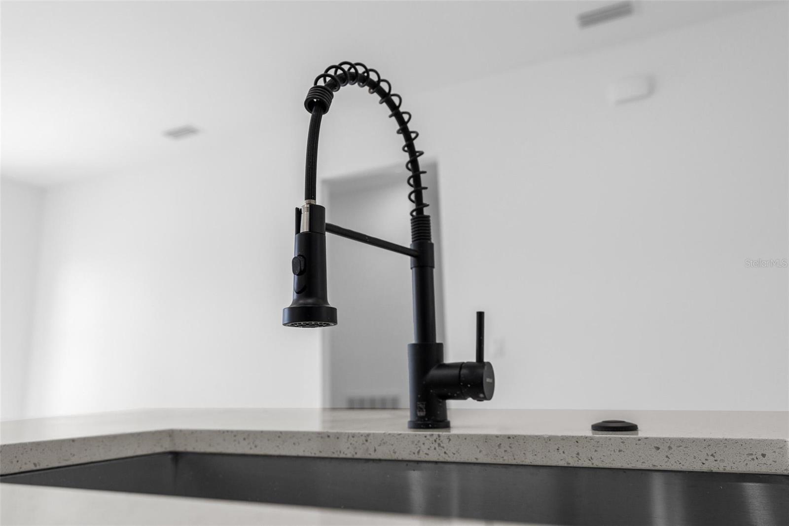 MARION OAKS UN 04 - Residential