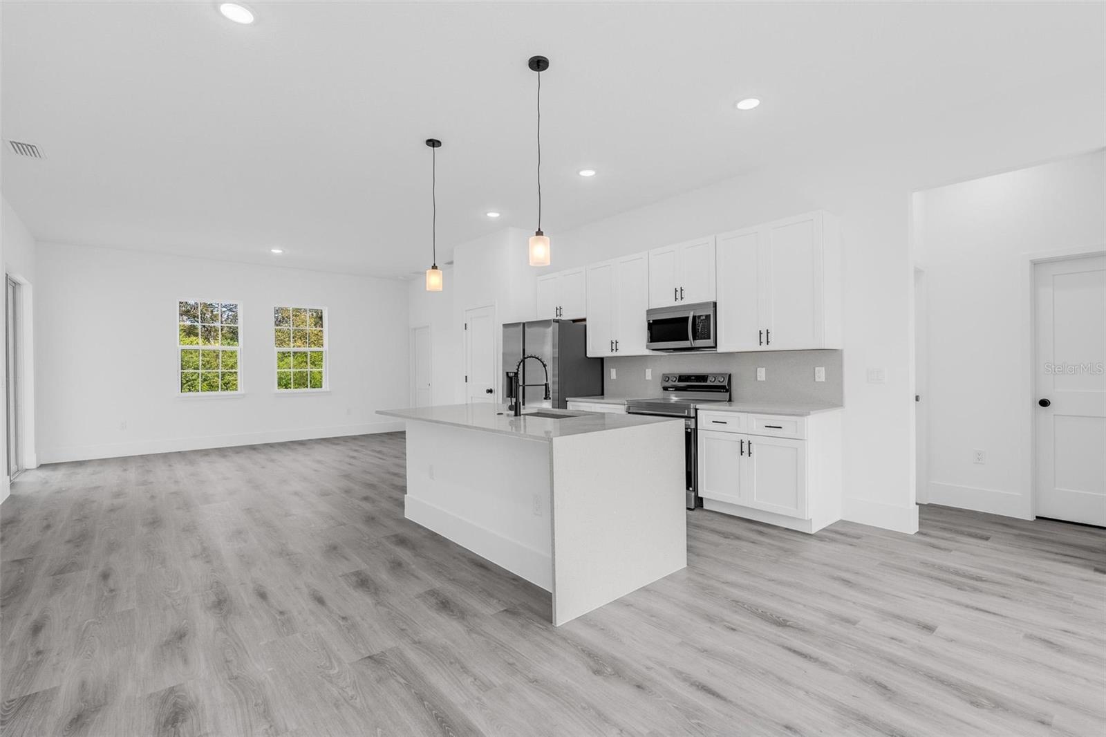 MARION OAKS UN 04 - Residential