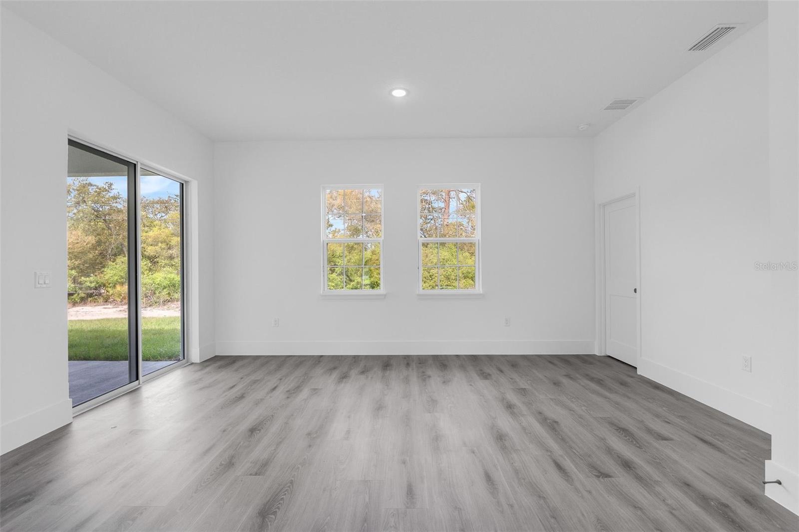 MARION OAKS UN 04 - Residential