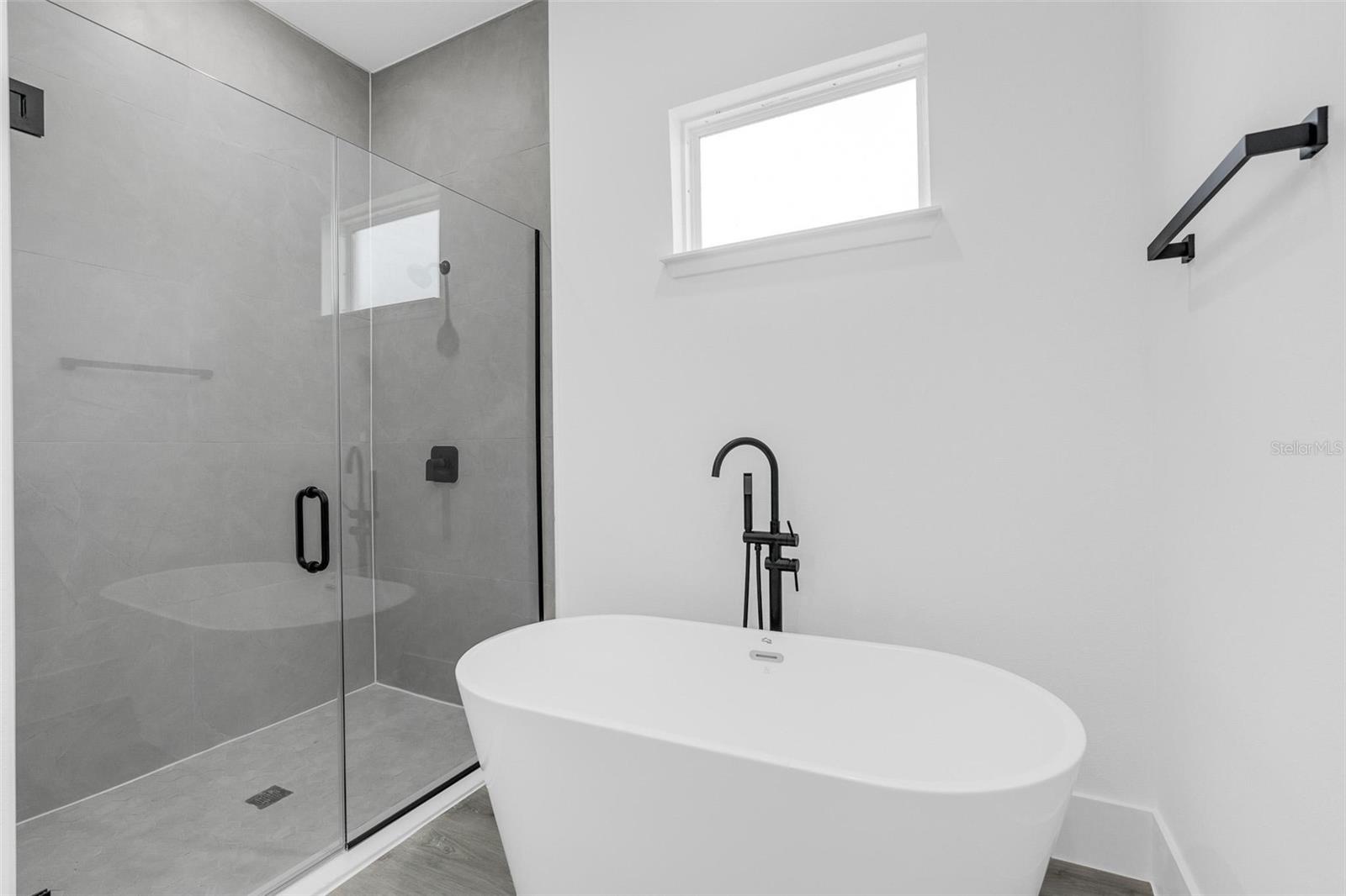 MARION OAKS UN 04 - Residential