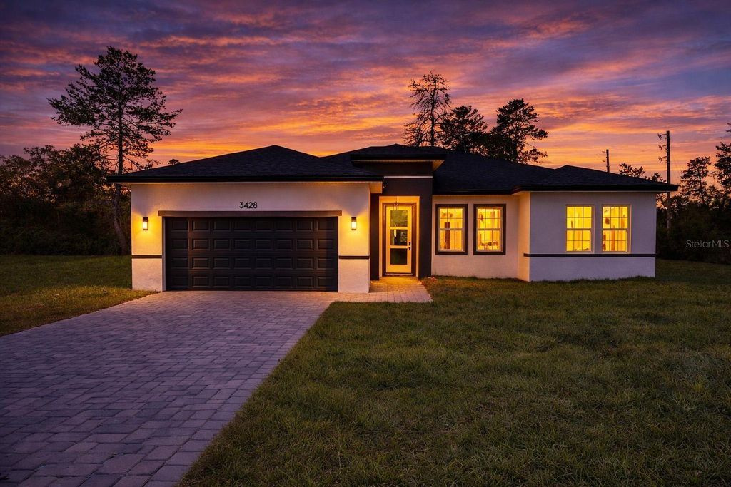 Photo of 3428 SW 165th Loop, Ocala, FL 34473 (MLS # O6399557)