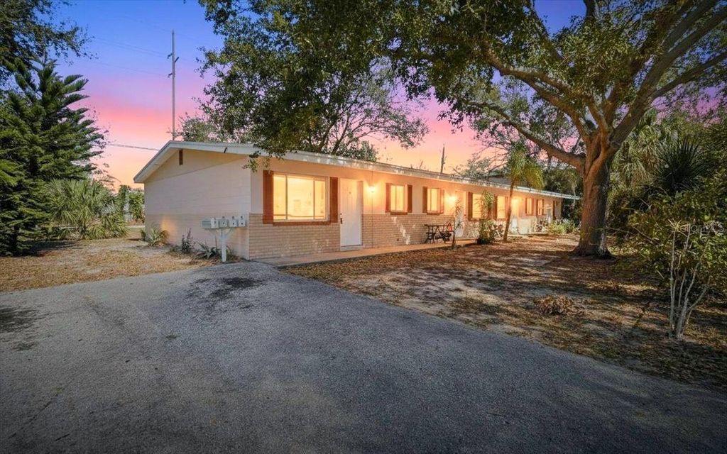 Photo of 5991 Fairfield Avenue S, St Petersburg, FL 33707 (MLS # TB8472539)