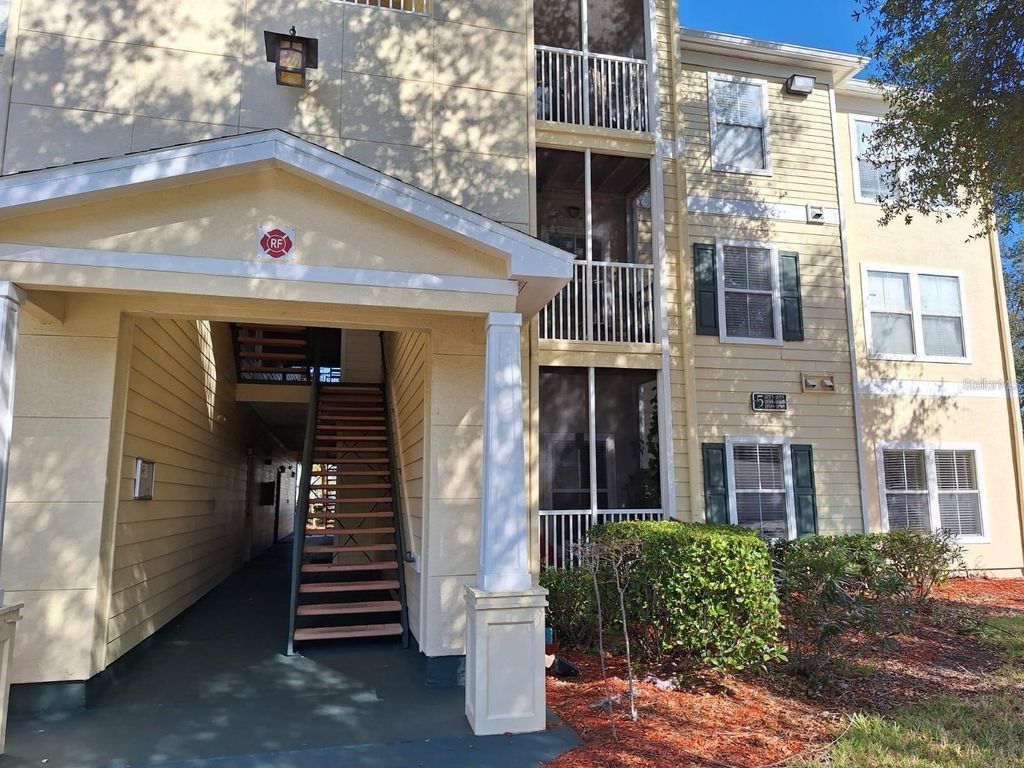 Photo of 18387 Bridle Club Dr #18387, Tampa, FL 33647 (MLS # TB8466760)