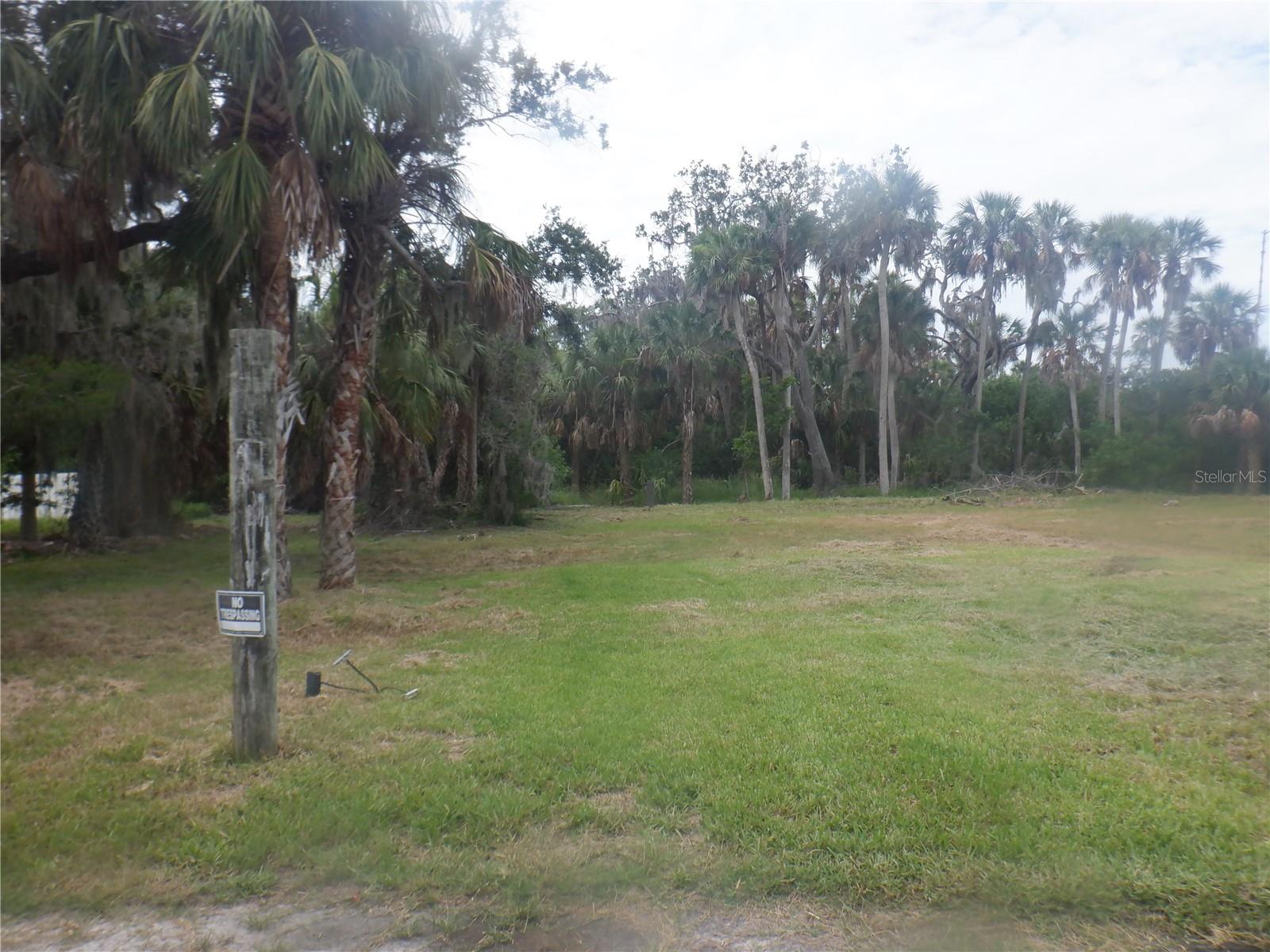 TREASURE COVE - Land