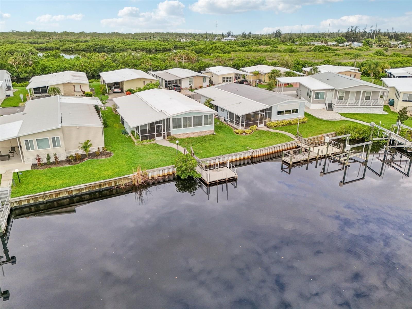LAZY RIVER MHP - Residential