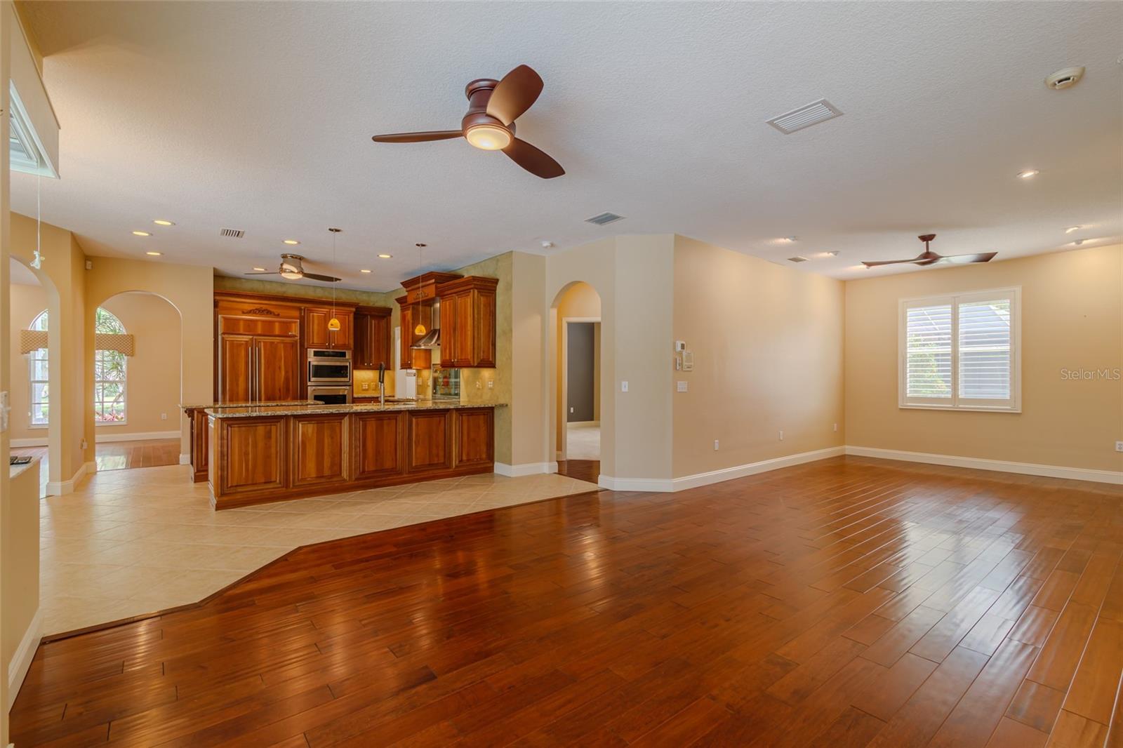 WORTHINGTON - Residential