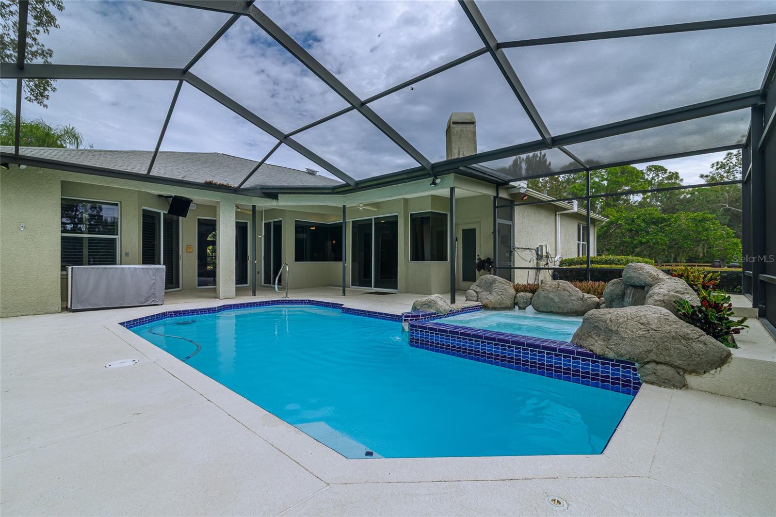 WORTHINGTON - Residential