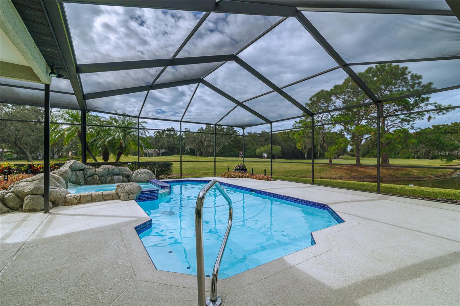 WORTHINGTON - Residential