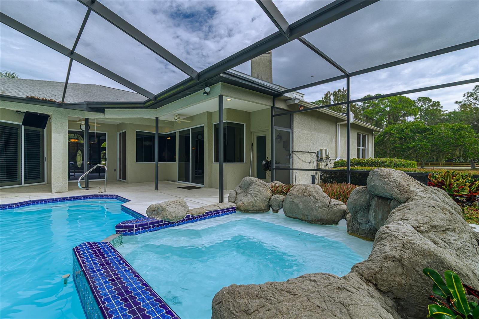 WORTHINGTON - Residential