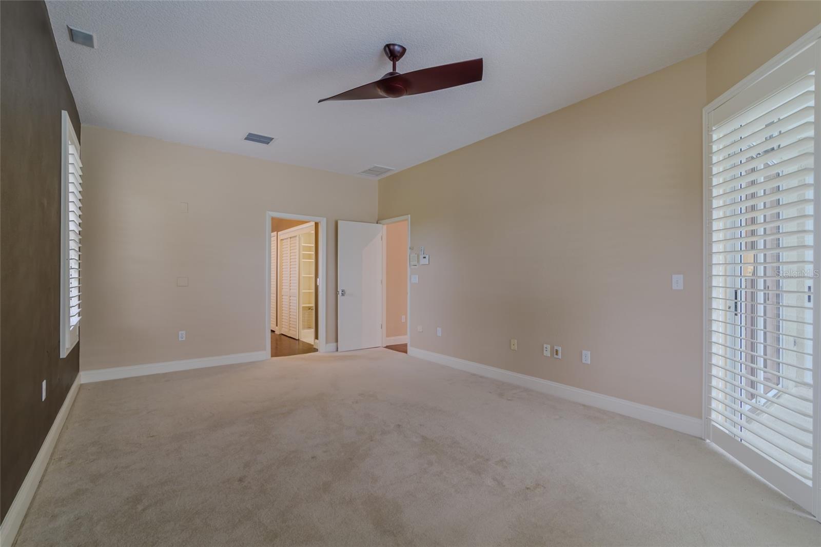 WORTHINGTON - Residential