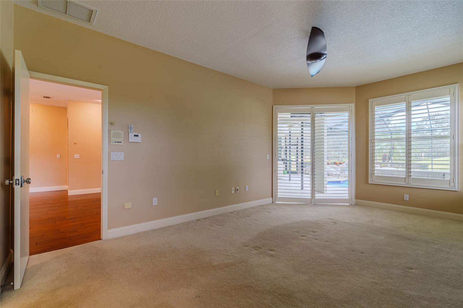 WORTHINGTON - Residential