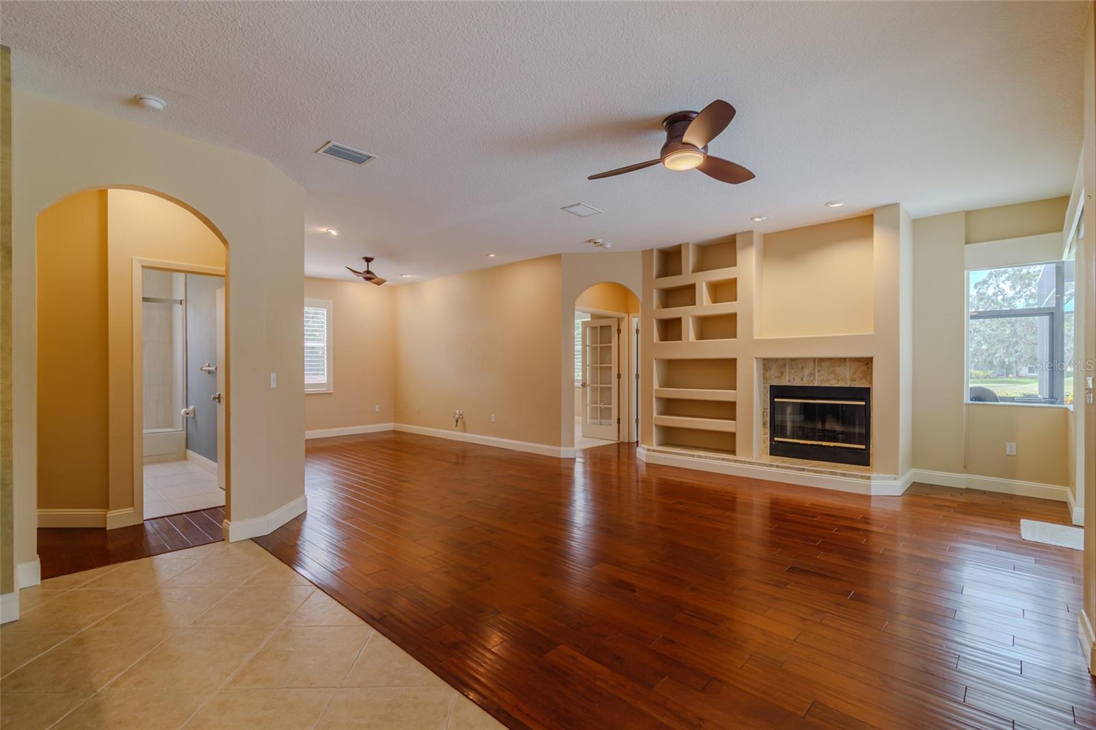 WORTHINGTON - Residential