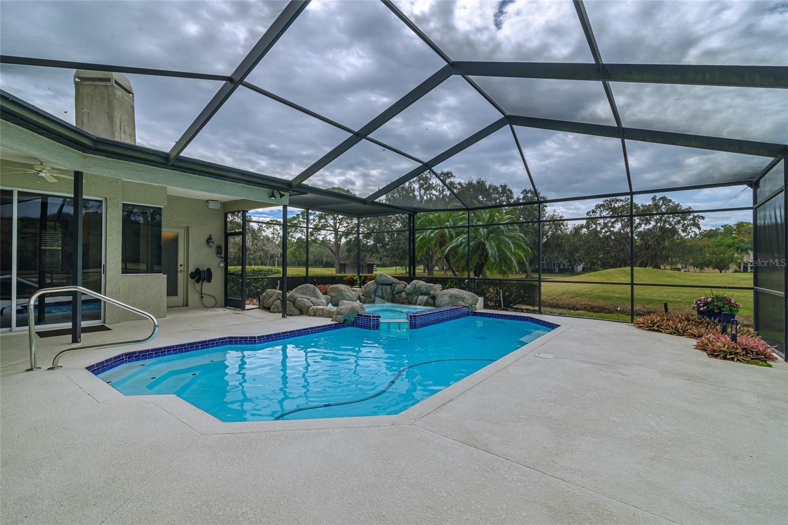 WORTHINGTON - Residential