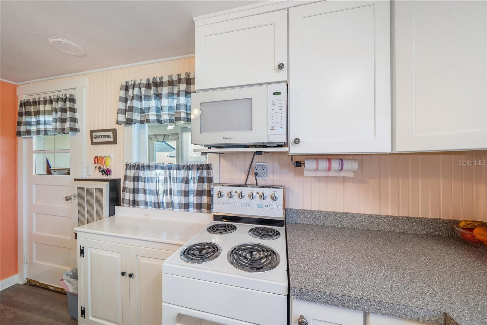 PINECRAFT - Residential