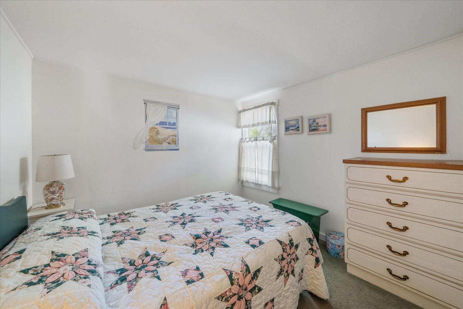 PINECRAFT - Residential