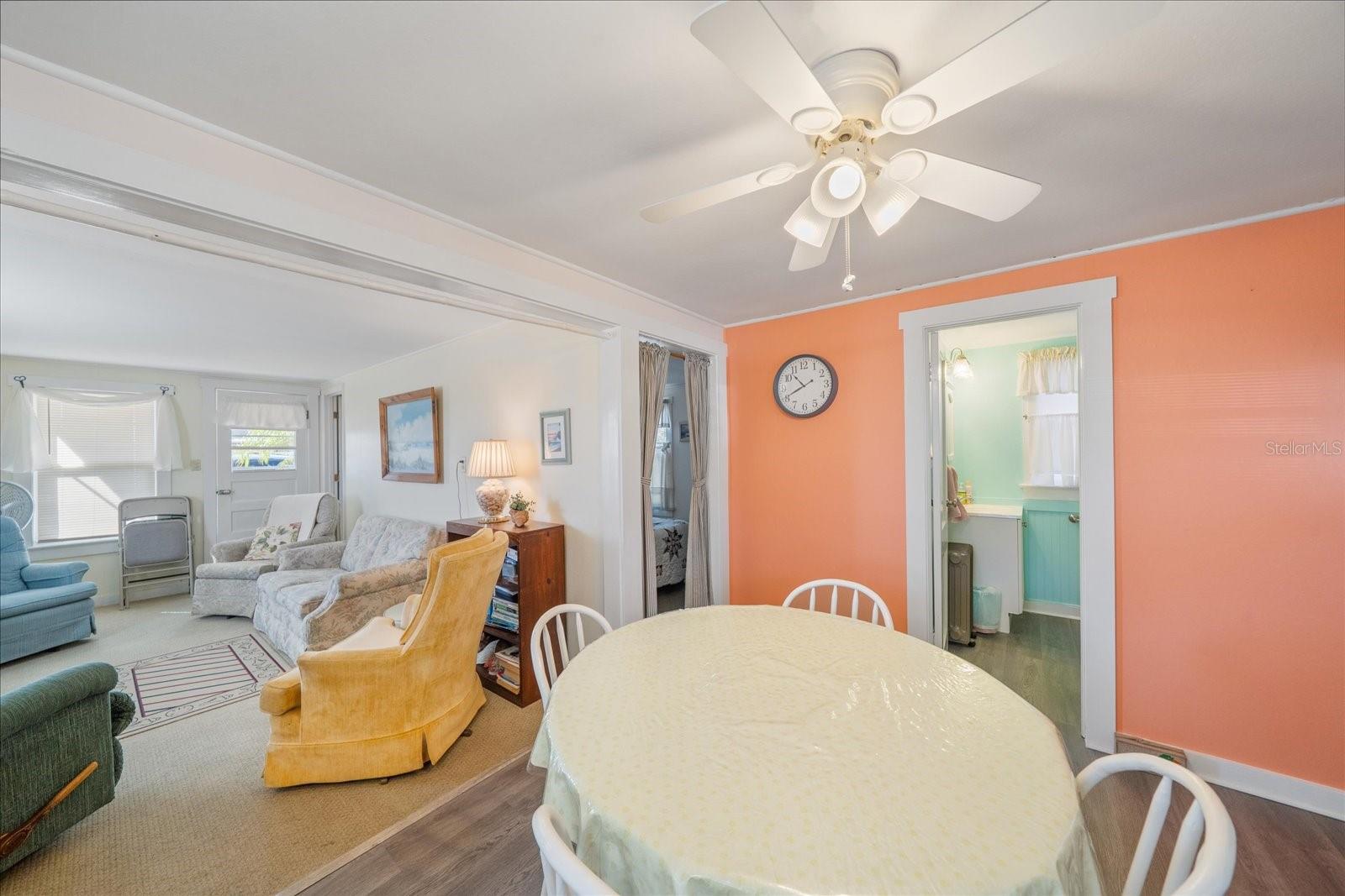 PINECRAFT - Residential