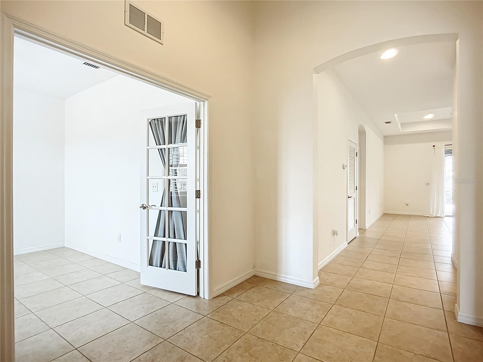 VENTURA VILLAGE - Residential