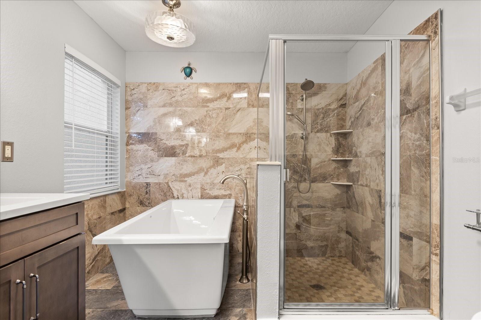 WOODBRIDGE LAKES UNIT 2B - Residential