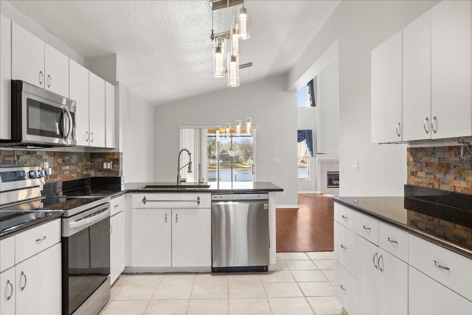 WOODBRIDGE LAKES UNIT 2B - Residential