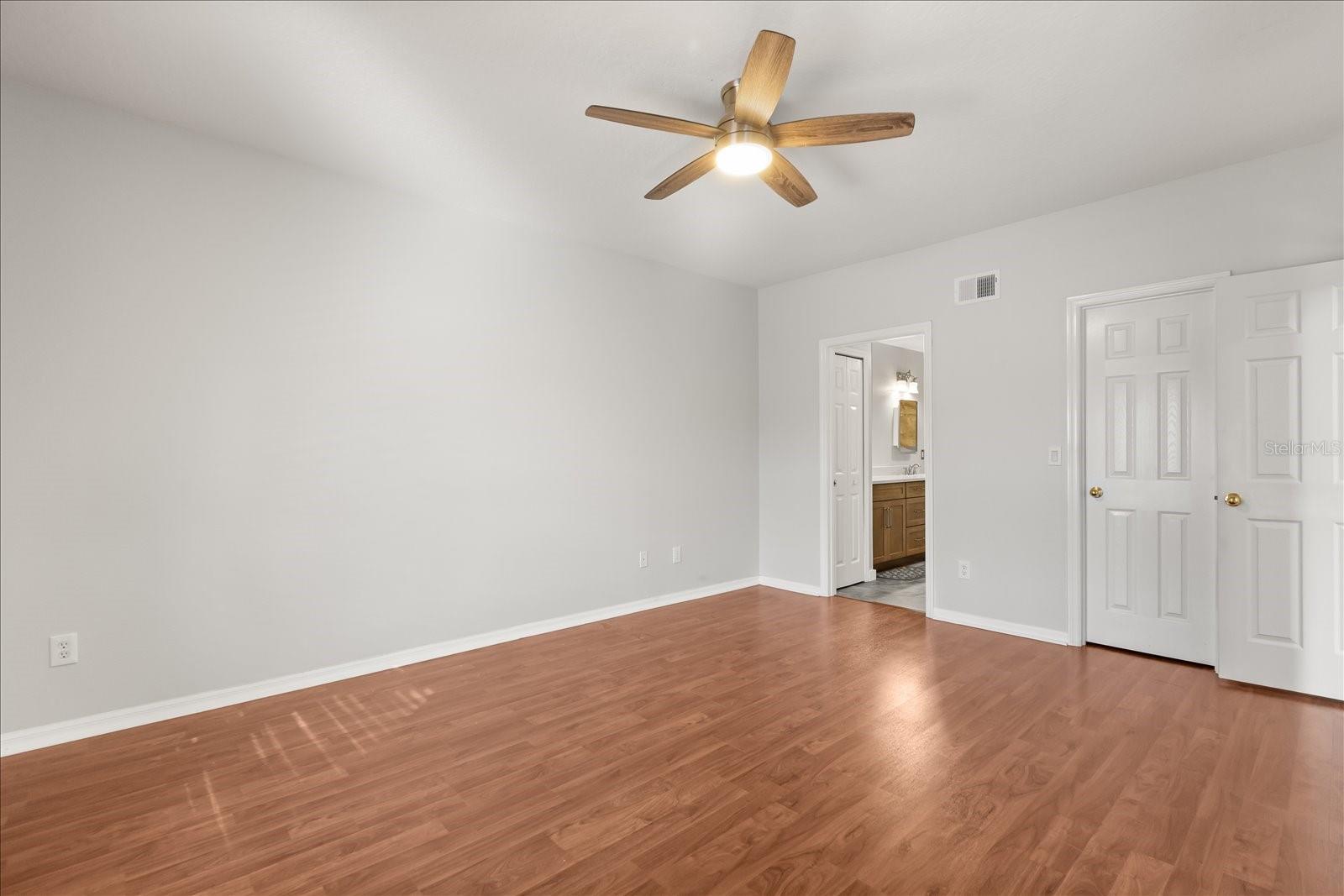 WOODBRIDGE LAKES UNIT 2B - Residential