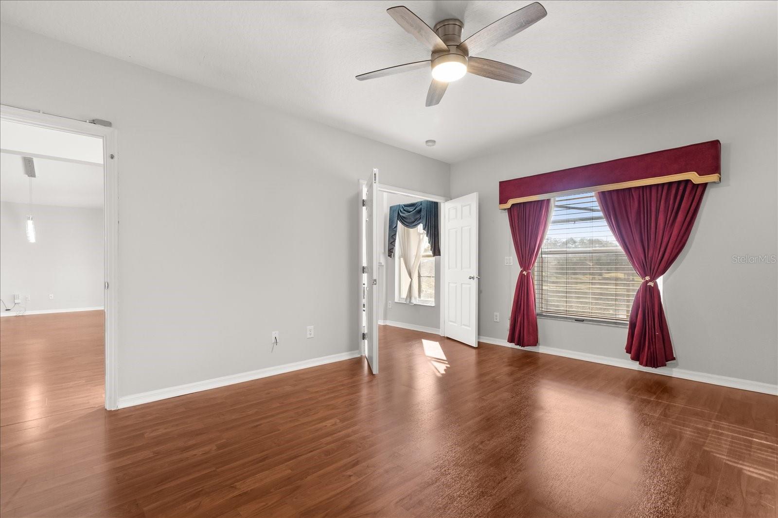 WOODBRIDGE LAKES UNIT 2B - Residential