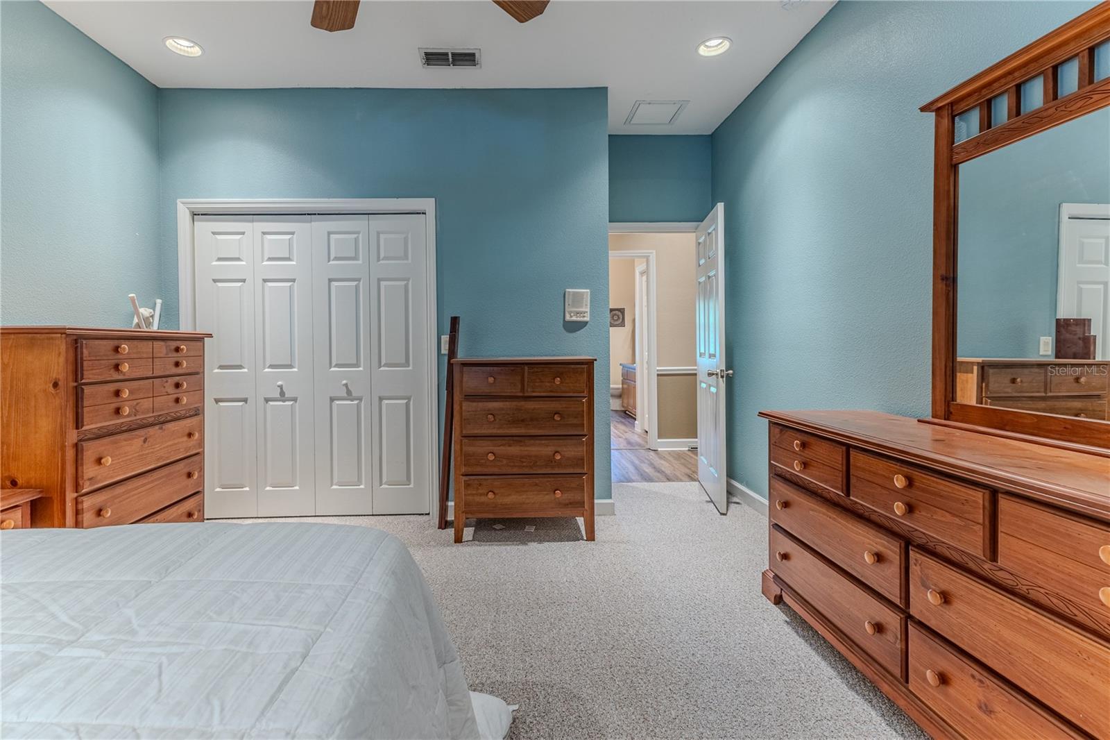 OAKWOOD ACRES DIV 2 - Residential