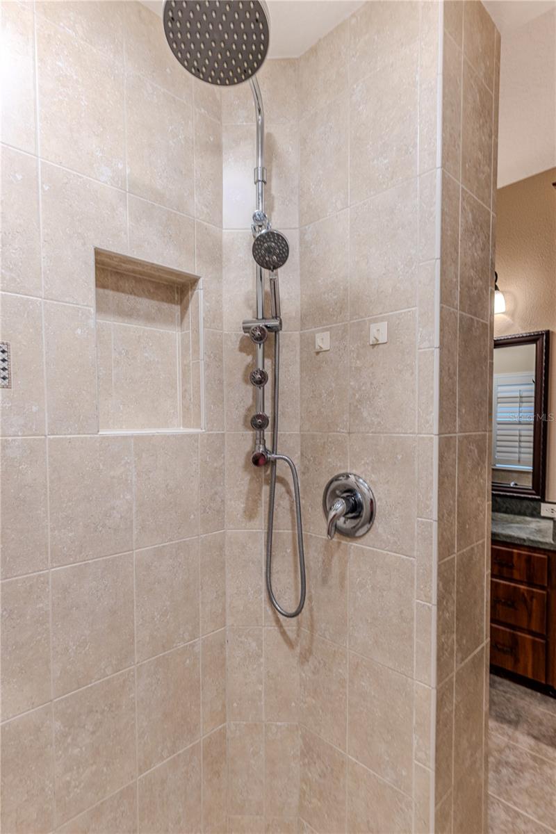 OAKWOOD ACRES DIV 2 - Residential