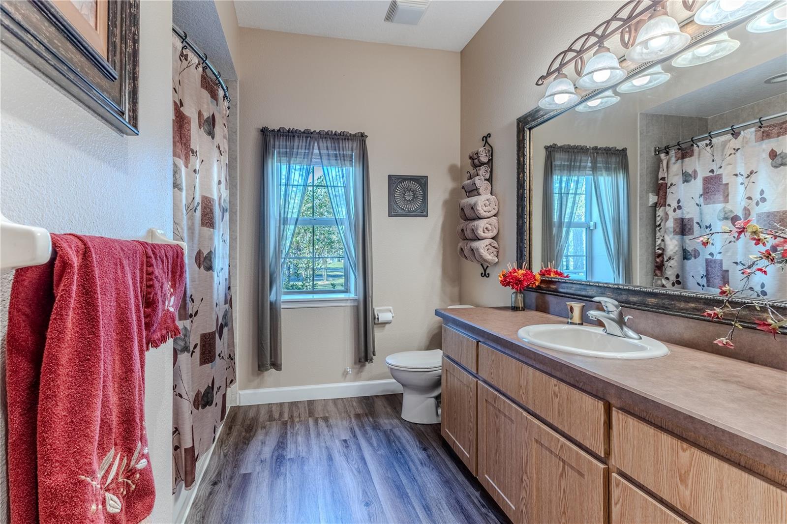 OAKWOOD ACRES DIV 2 - Residential