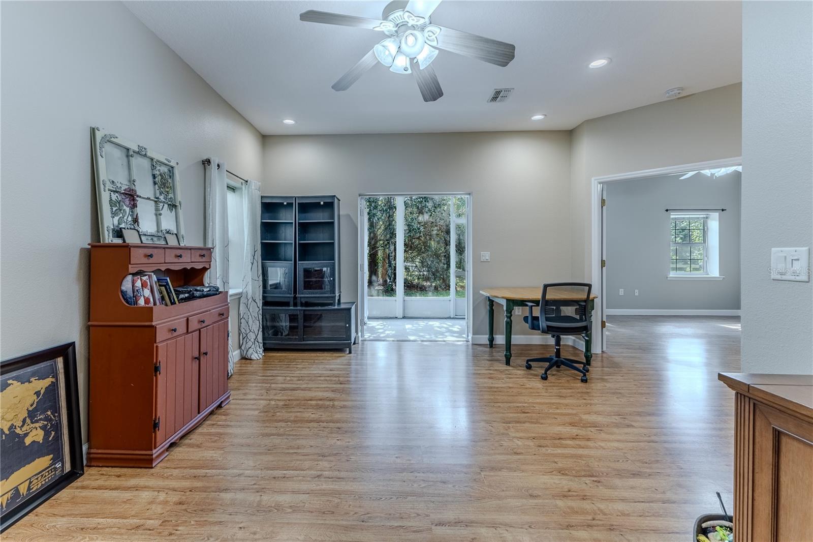 OAKWOOD ACRES DIV 2 - Residential