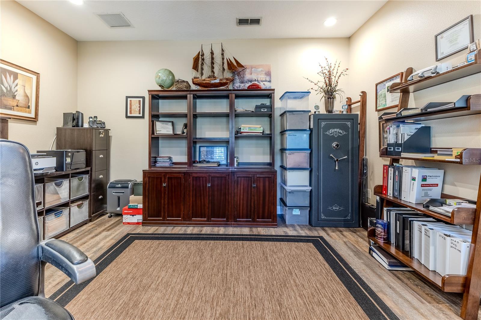 OAKWOOD ACRES DIV 2 - Residential