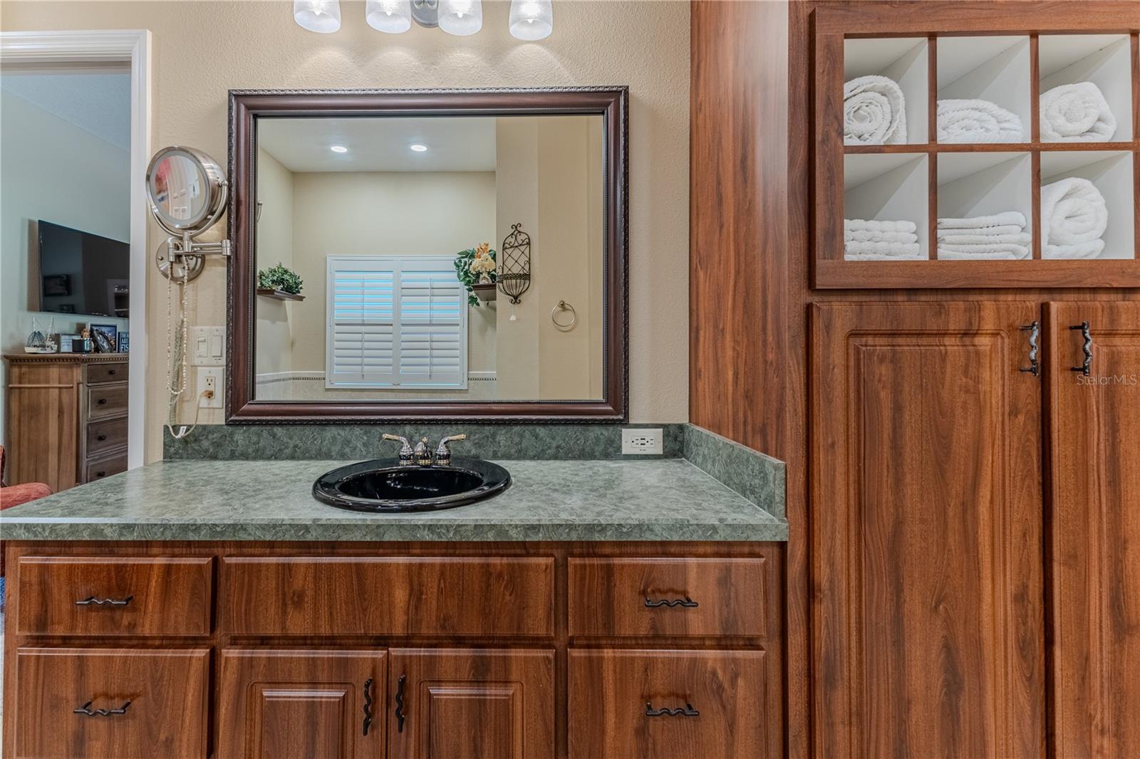 OAKWOOD ACRES DIV 2 - Residential