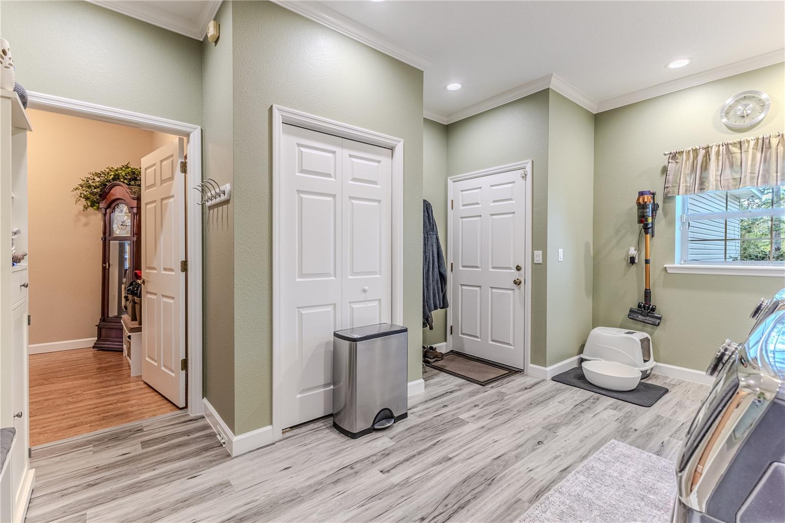 OAKWOOD ACRES DIV 2 - Residential