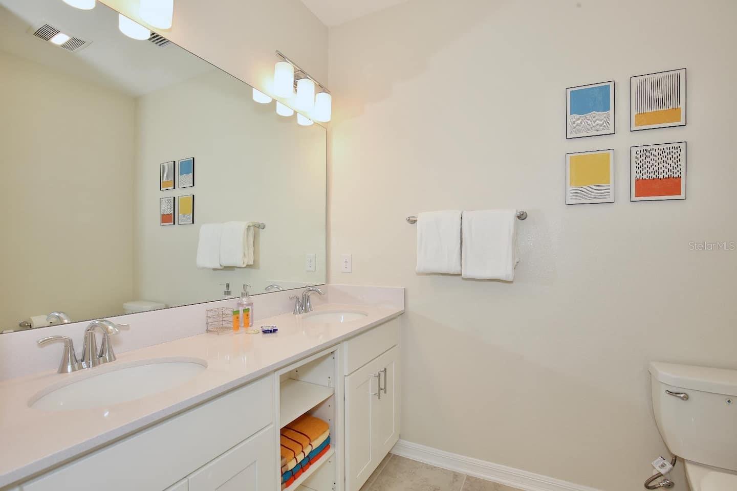 THE TERRACES AT STOREY LAKE CONDO 3 PH 9 - Residential