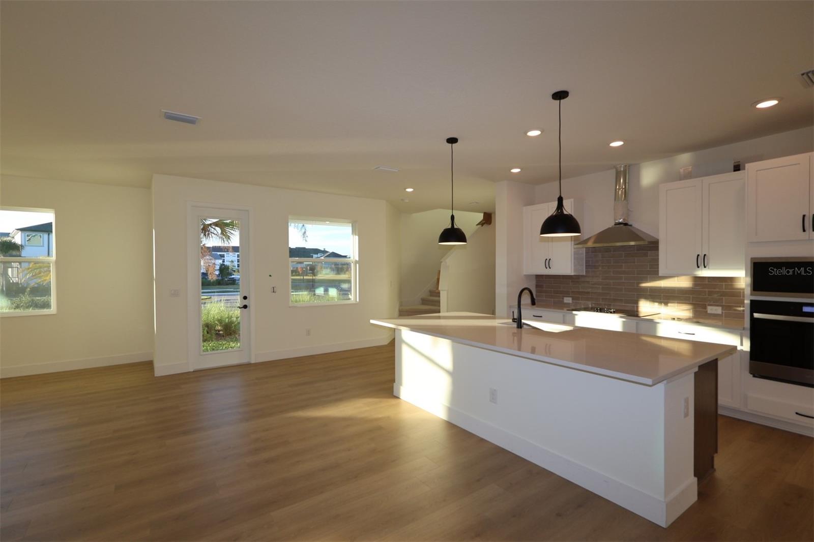 CHAPEL CROSSINGS - Residential