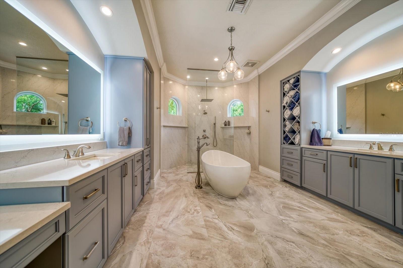 HIGHLANDS OF INNISBROOK - Residential