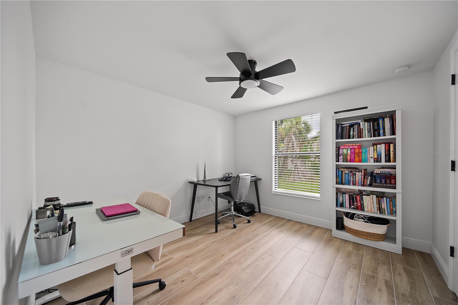 SOUTH VENICE - Residential