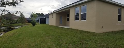 A home in ELLENTON