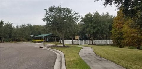 A home in ELLENTON