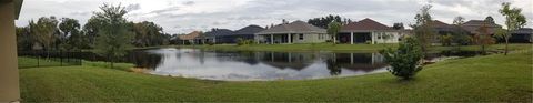 A home in ELLENTON