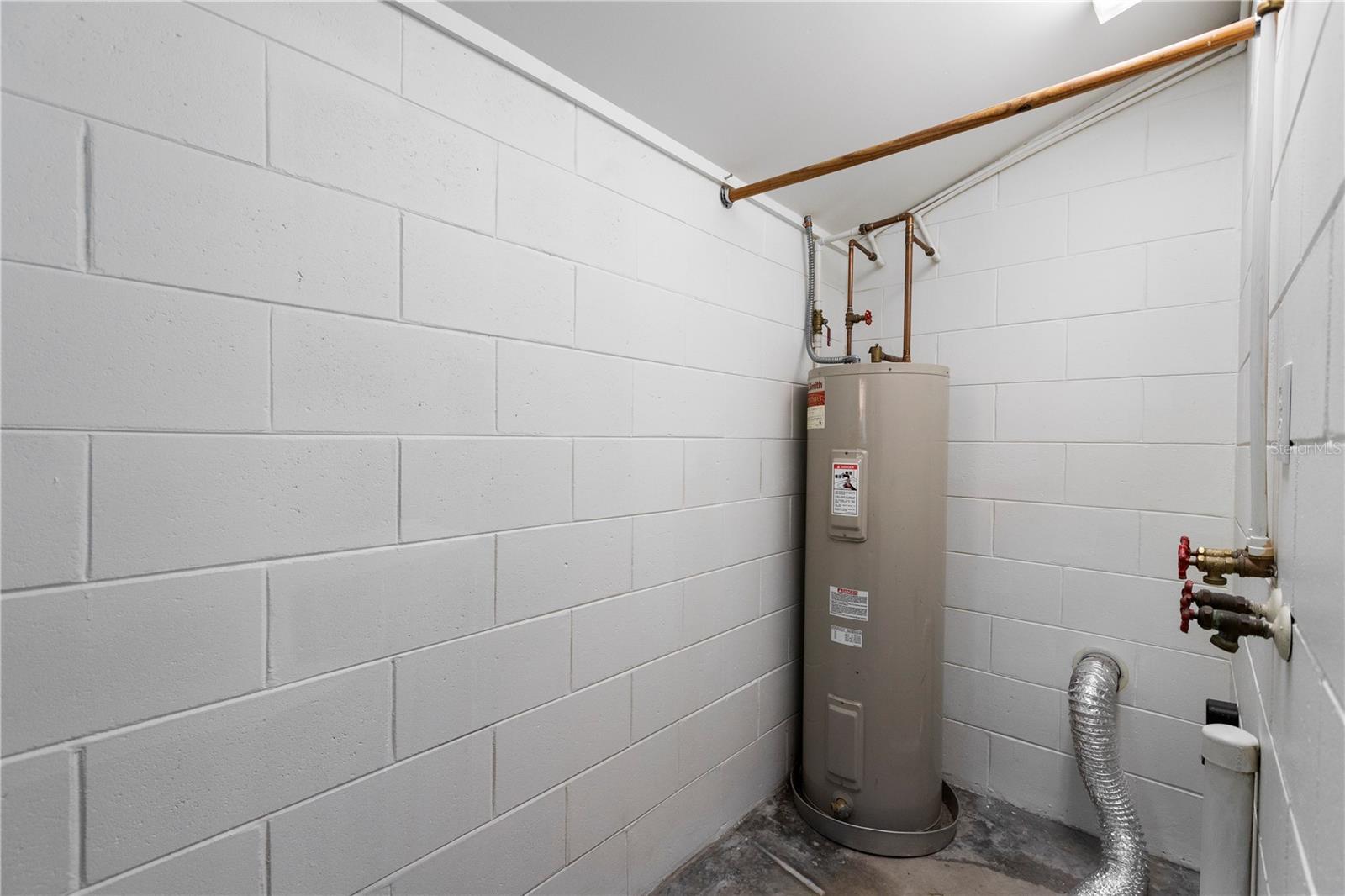 MARIMAR - Residential Income