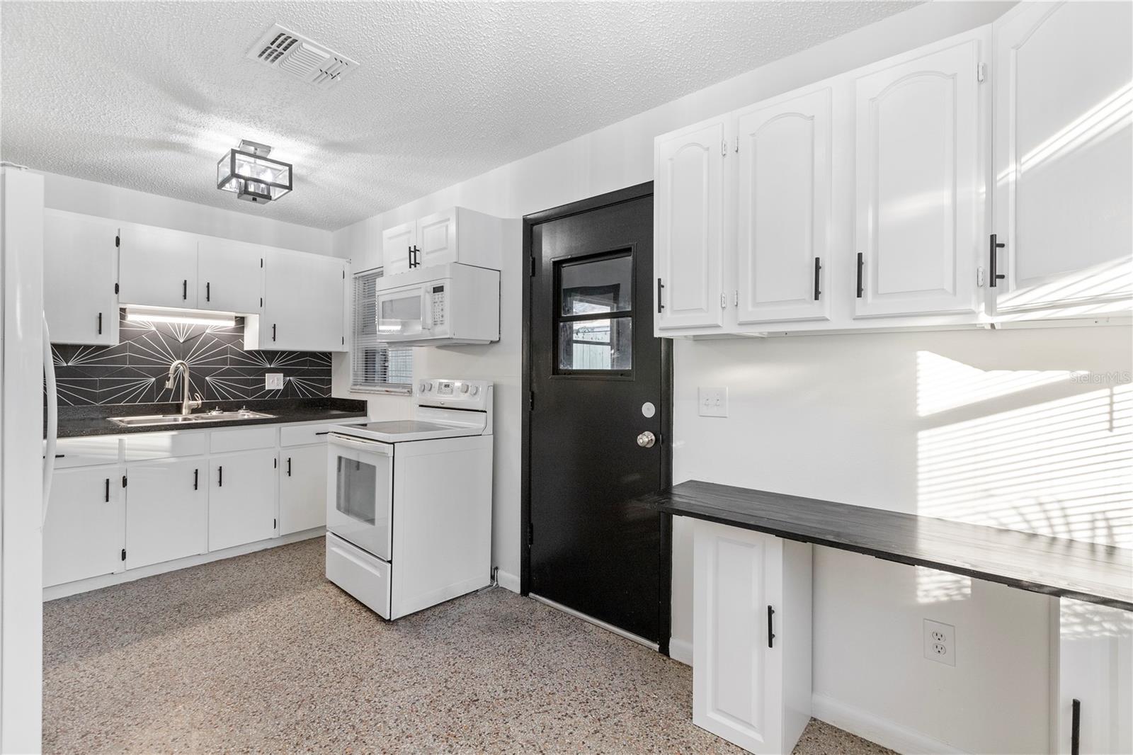 MARIMAR - Residential Income