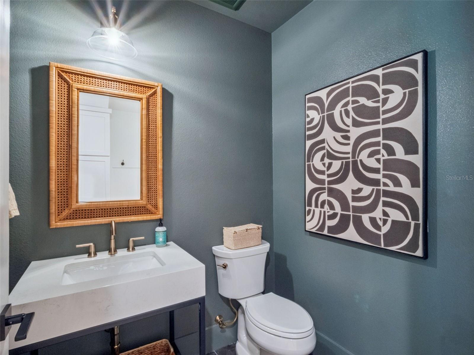 LAKE KNOWLES TERRACE - Residential