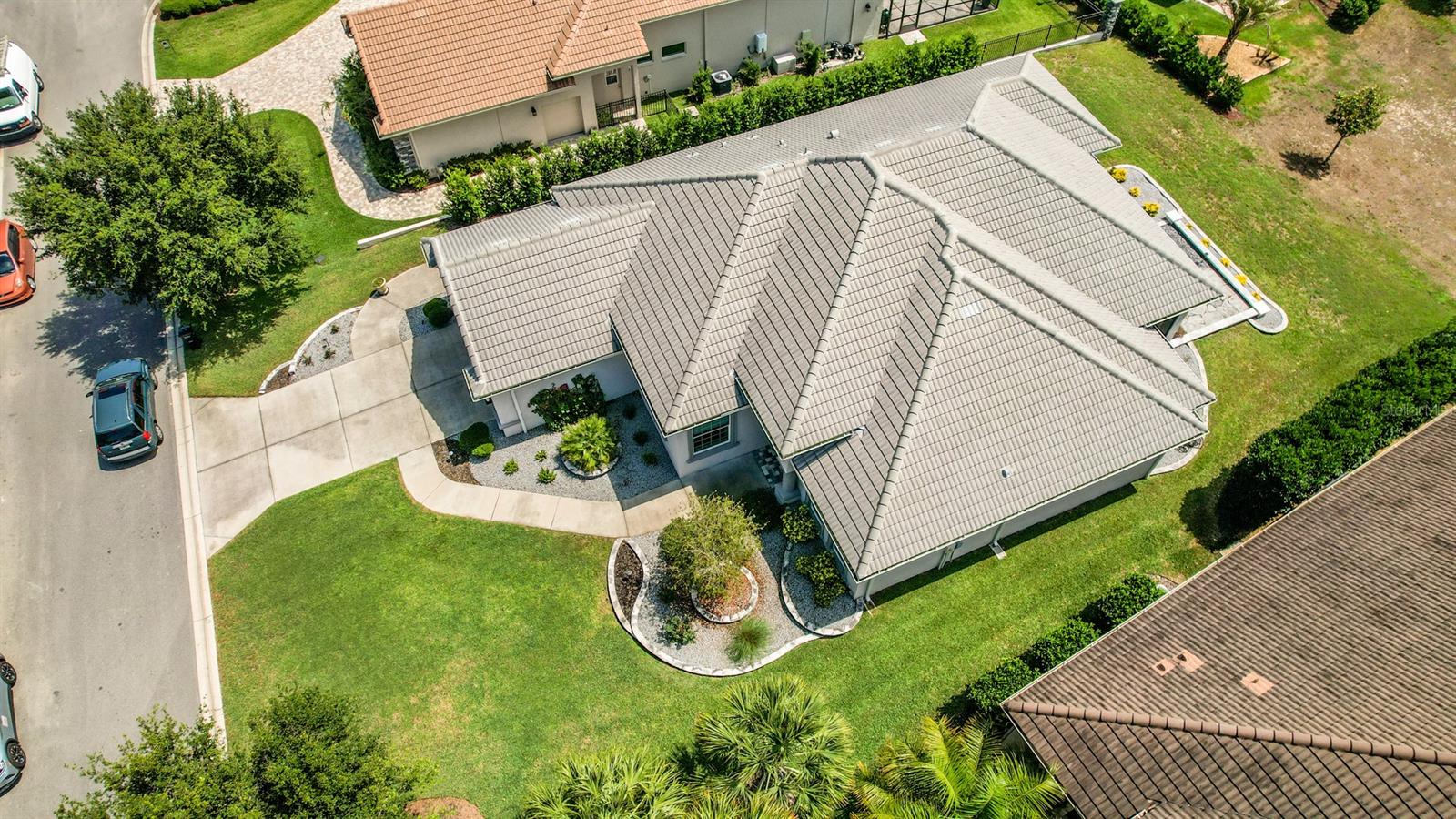760 N HUNT CLUB DRIVE