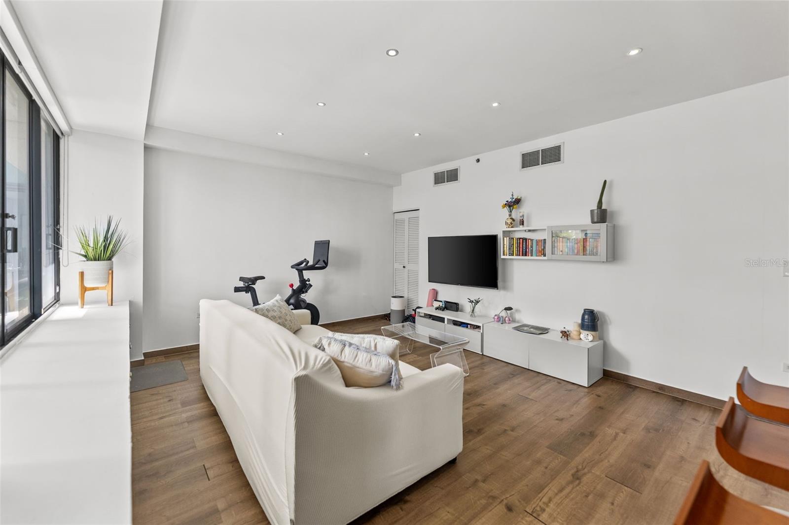 ADMINISTRACION - Residential