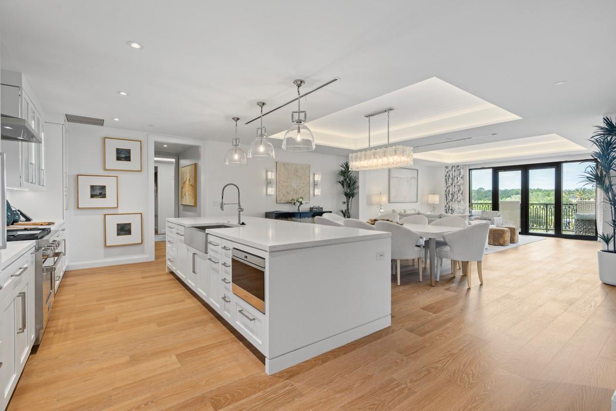 GOLDEN OAK FLORIAN PARK CONDOMINIUM - Residential